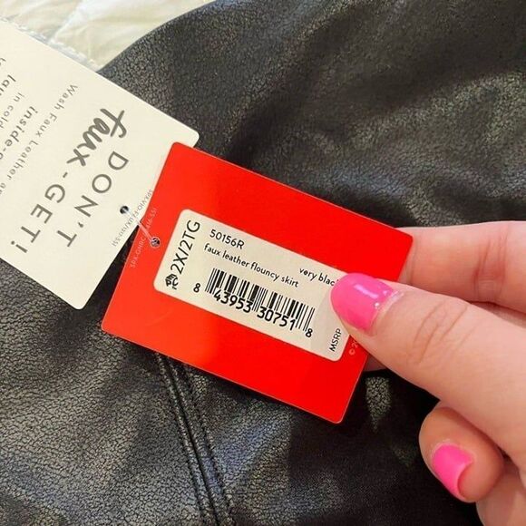 SPANX Faux Leather Flouncy Skirt Black size 2X NWT - Picture 4 of 12